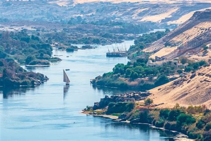 Can you travel on the Nile river?