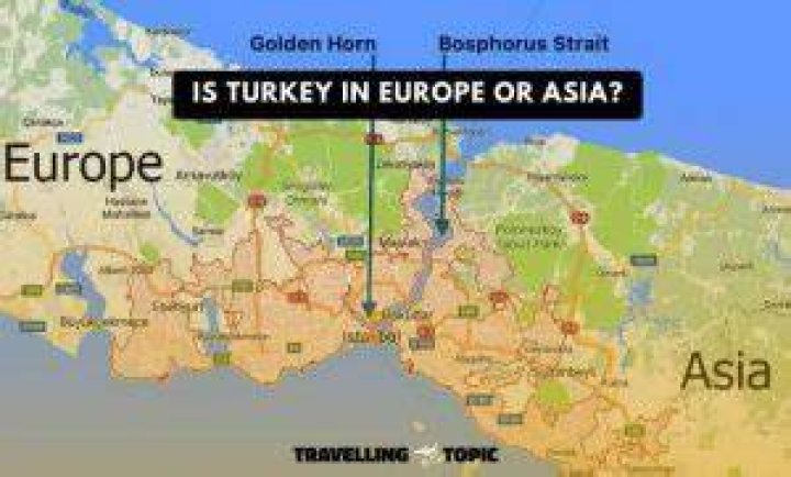Can you walk from Europe to Asia in Istanbul?
