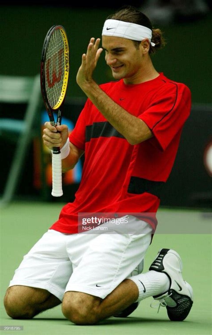 Did Roger Federer do military service?