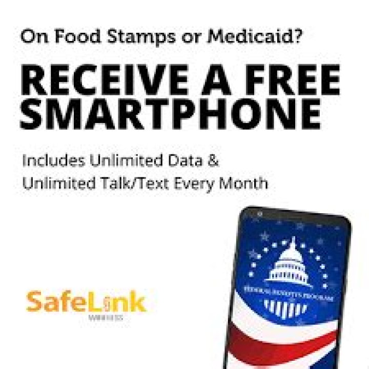 Does SafeLink give free phones?