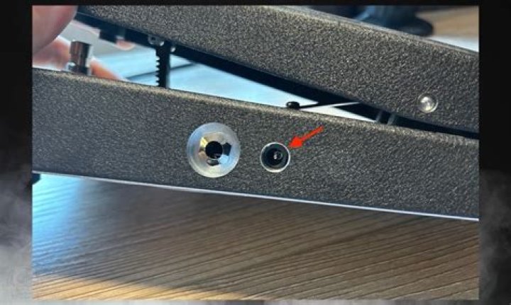 How can I make my wah pedal louder?