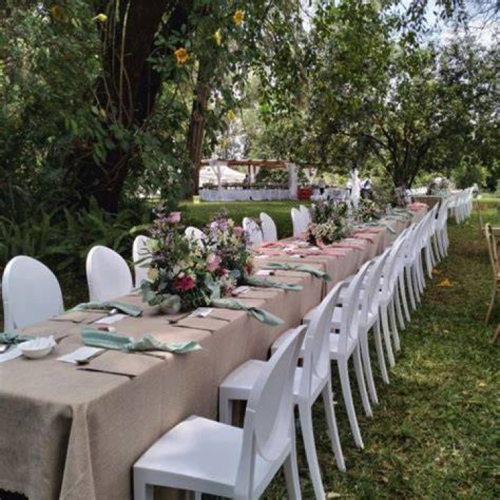 How much is a garden wedding in Kenya?