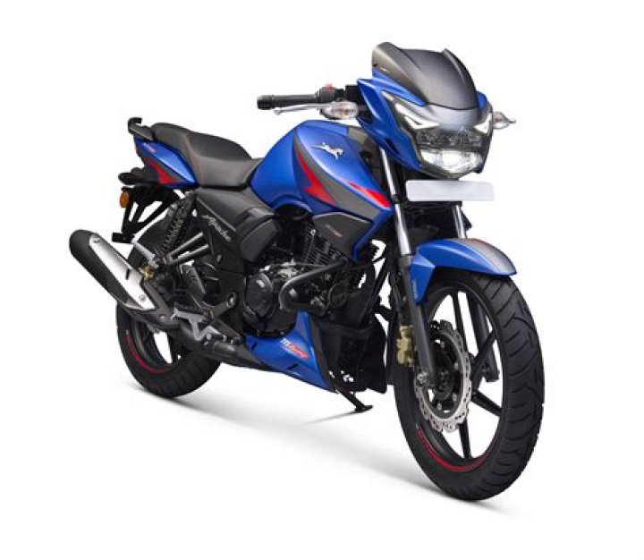 How much mileage does Apache RTR 180 give?