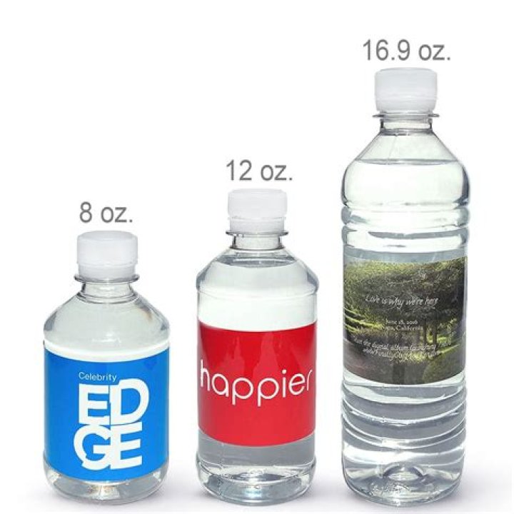 How much water does a bobble bottle hold?