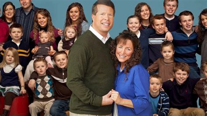 How old are all of the duggars in order?
