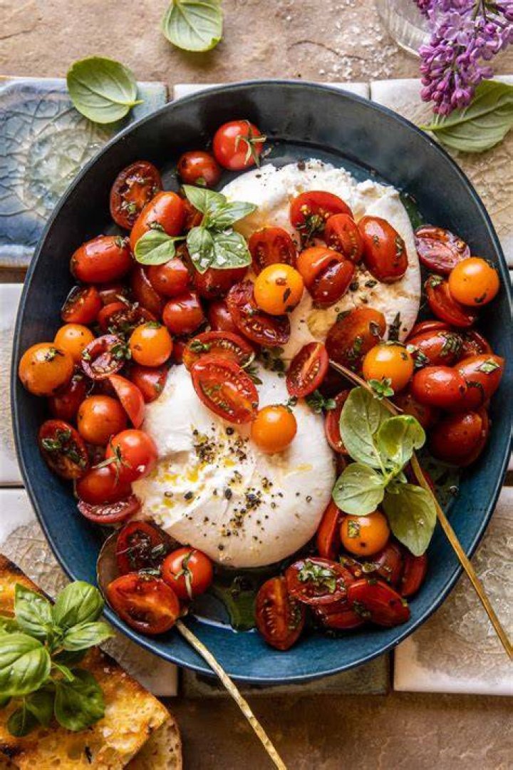 Is bocconcini the same as burrata?