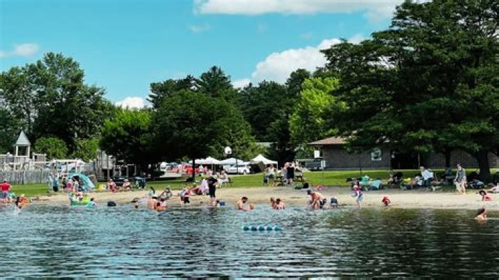 Is lake Lopez safe to swim in?