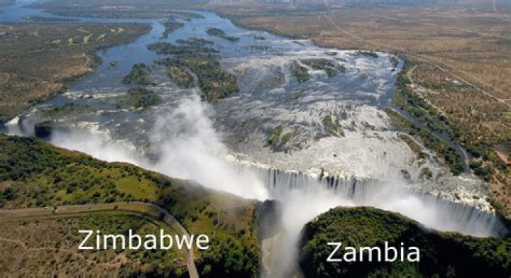 Is Victoria Falls in Zambia or Zimbabwe?