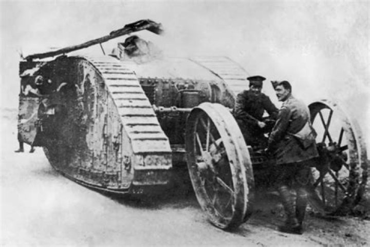 What are three technological developments in warfare during WW1?