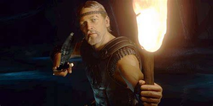 What does hoard mean in Beowulf?