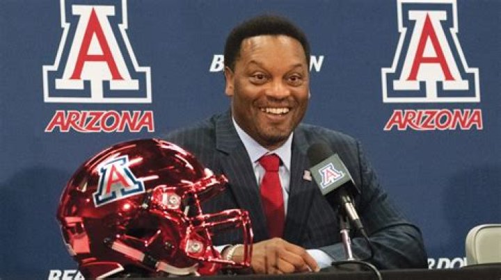 What is Kevin Sumlin Arizona record?