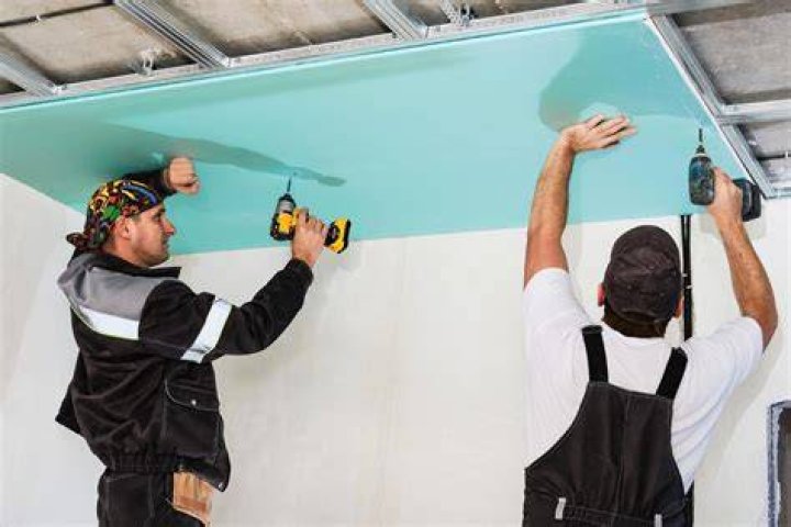 What is Plafond meaning?
