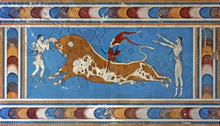 What is the Minoan civilization known for?