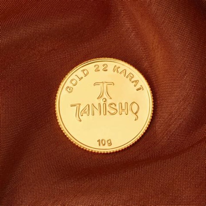 What is the price of tanishq gold coin?