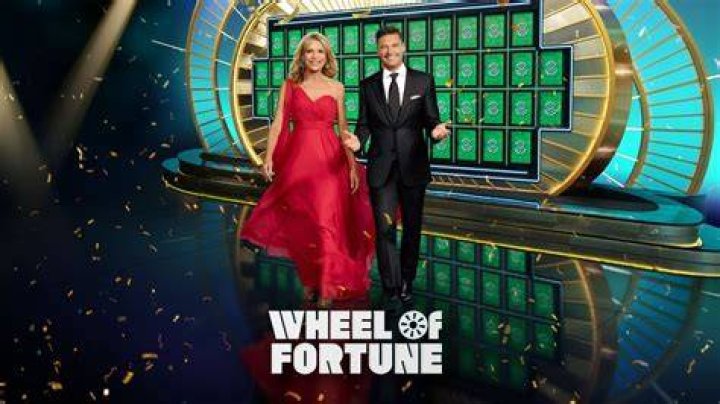 Where can I watch Wheel of Fortune full episodes?