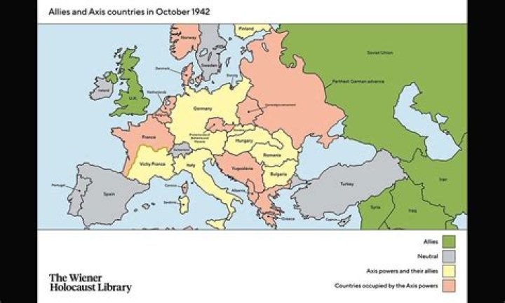 Which country invaded Greece in 1940?