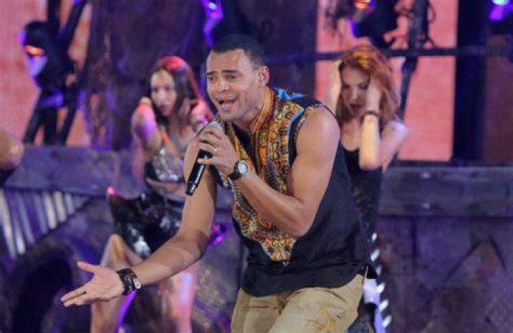 Which country is mohombi from?