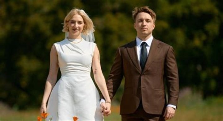 Which Smosh members are married?