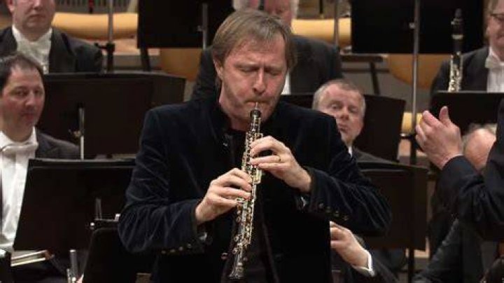 Who is principal oboe Berlin Philharmonic?