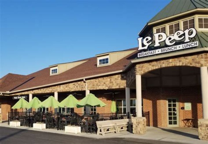 Why is Le Peep closed?